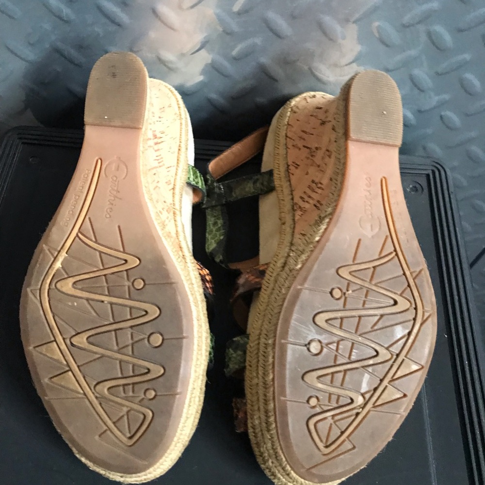 Earthies leather sandals 7.5. Great condition, worn a few times. Corsica green. - Picture 5 of 7